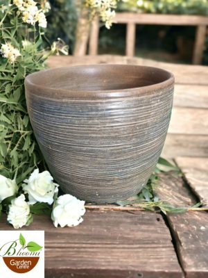 Rustic Nevey Planter